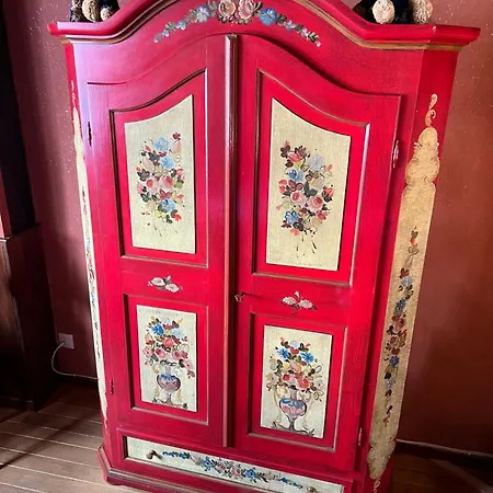 Des Amoureux Apartment *